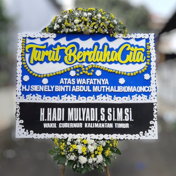 Karangan Bunga Duka  di Alor